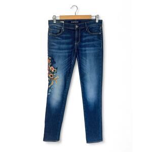 Driftwood Marilyn Flower Embroidered Jeans Size 26 Dark Wash Skinny Jean